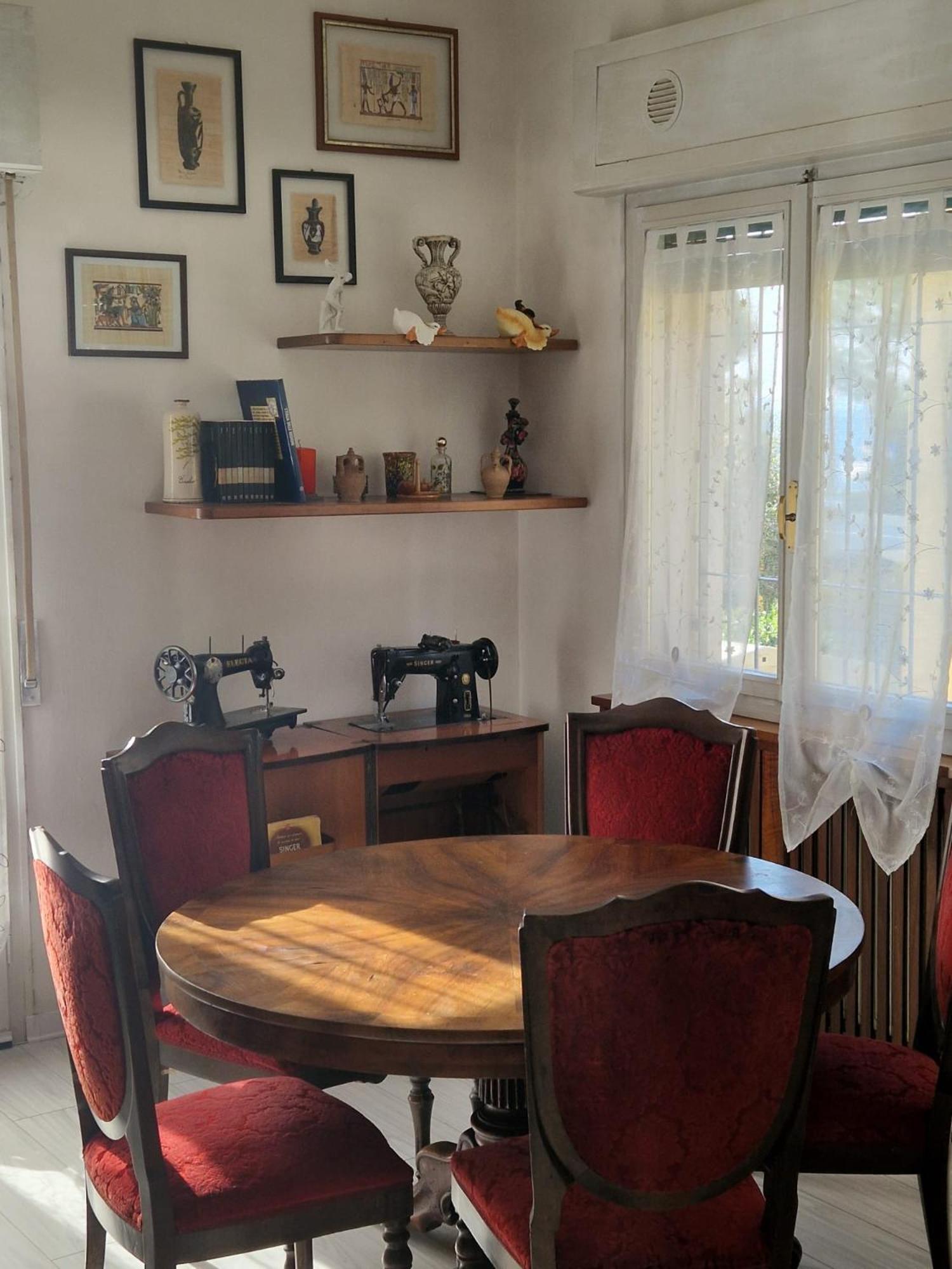 Appartement Casa Rosario E Annamaria à Torri Del Benaco Extérieur photo